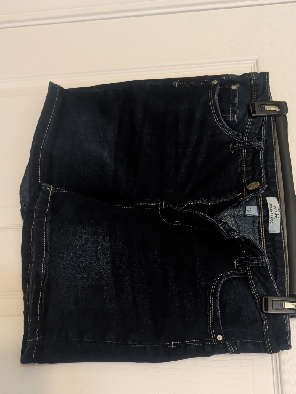 Dark Wash Women’s Jean Shorts - Brand Unknown